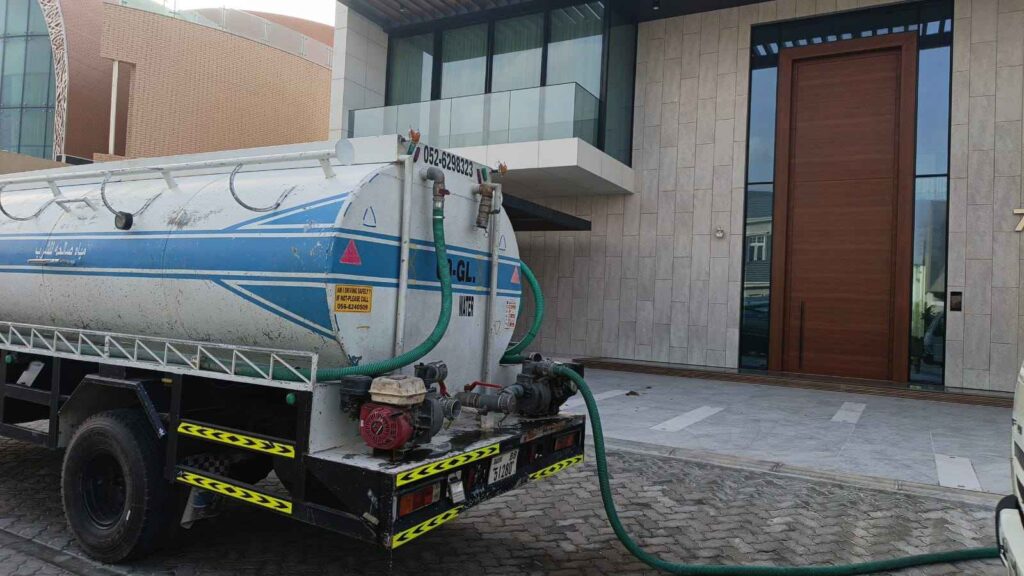 Sweet water tanker